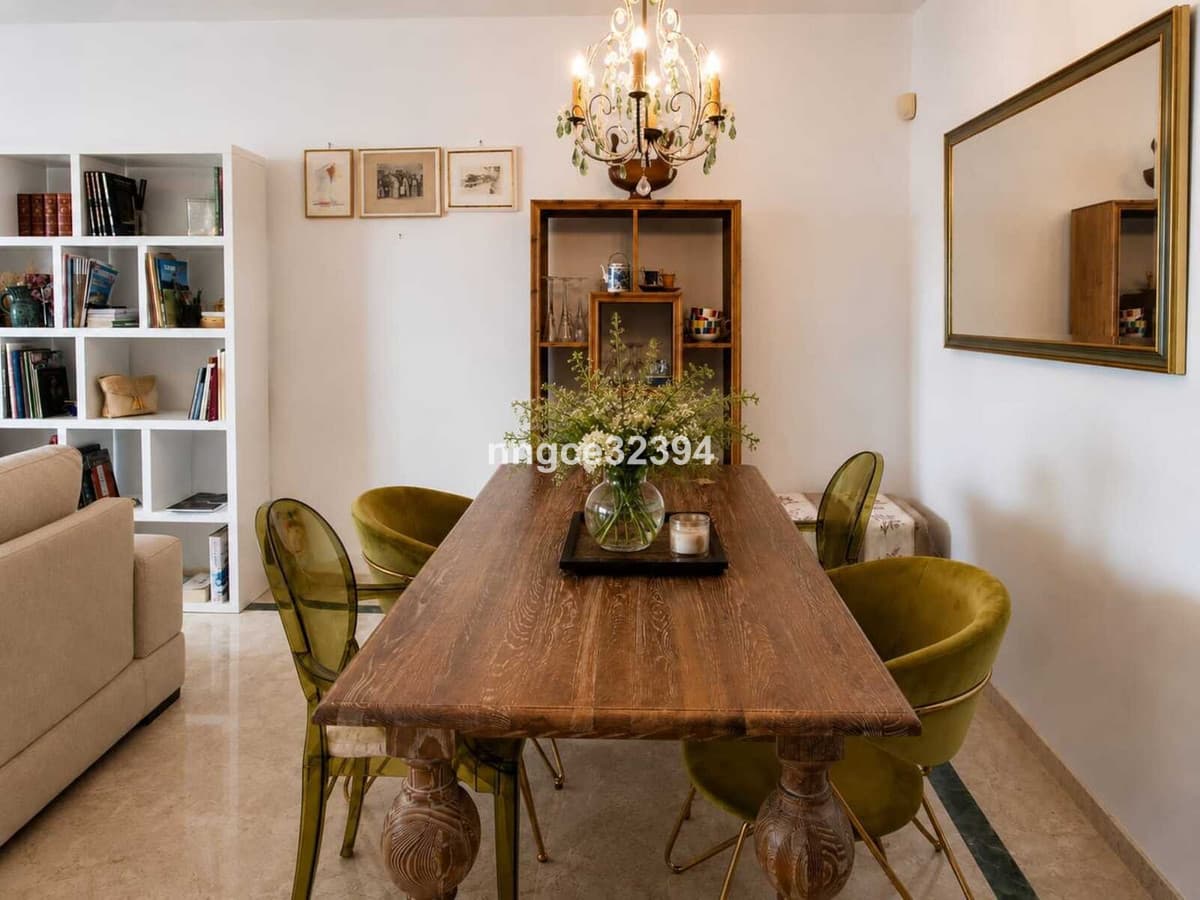 Middle Floor Apartment in Casares — photo 9 of 10