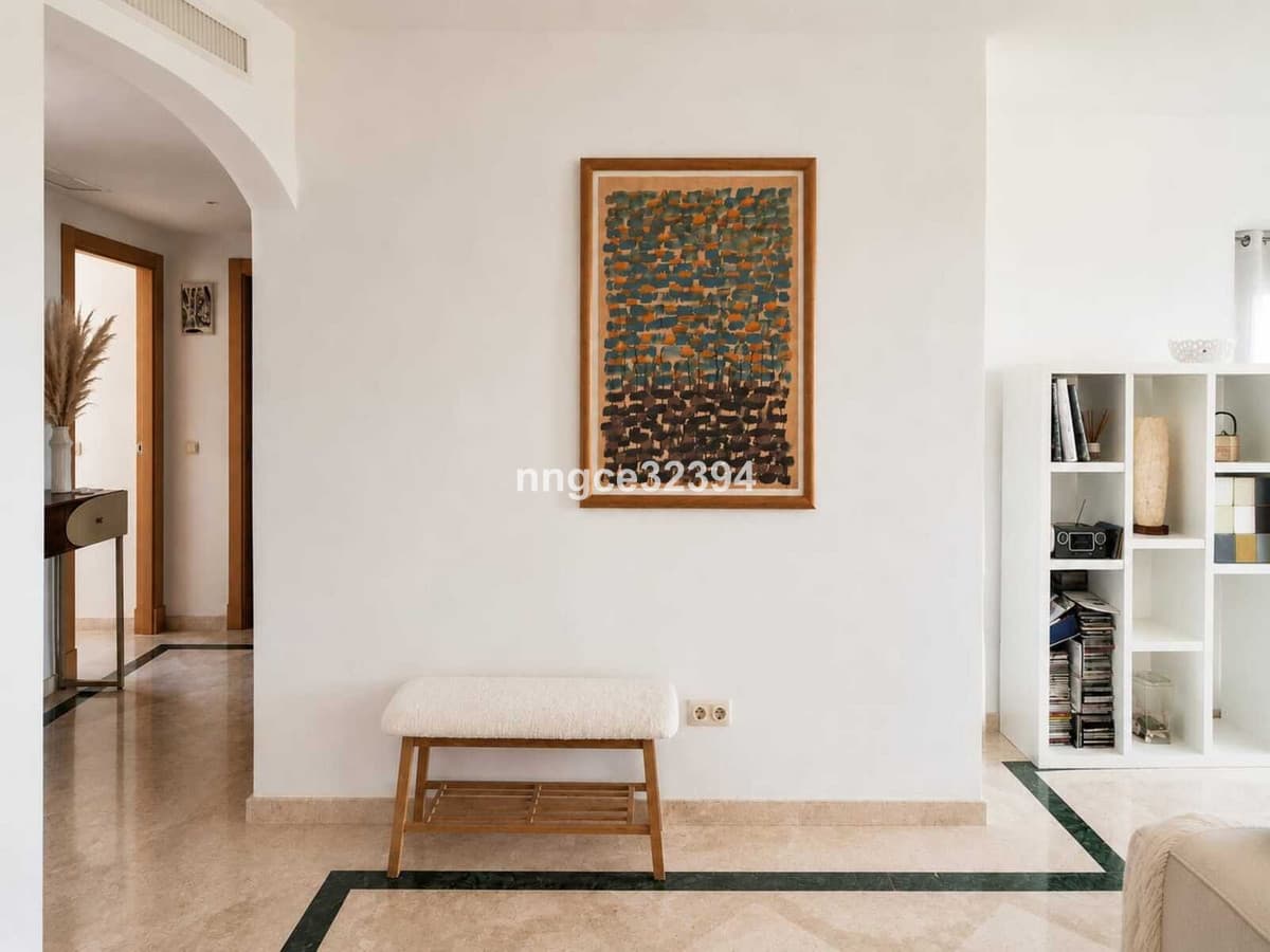 Middle Floor Apartment in Casares — photo 10 of 10