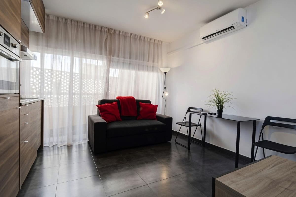 Middle Floor Apartment in Marbella — photo 4 of 10