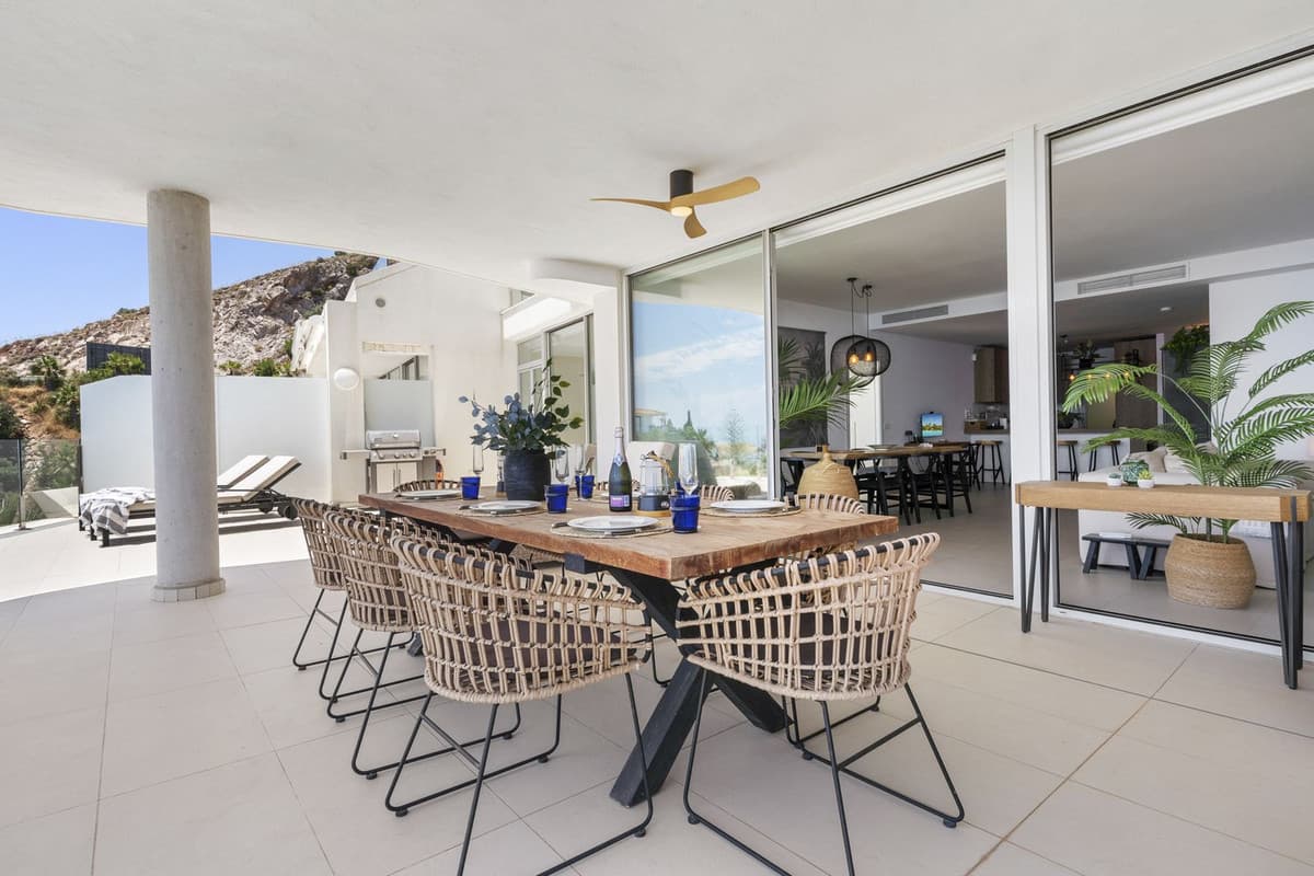 Middle Floor Apartment in Benalmadena — photo 9 of 10