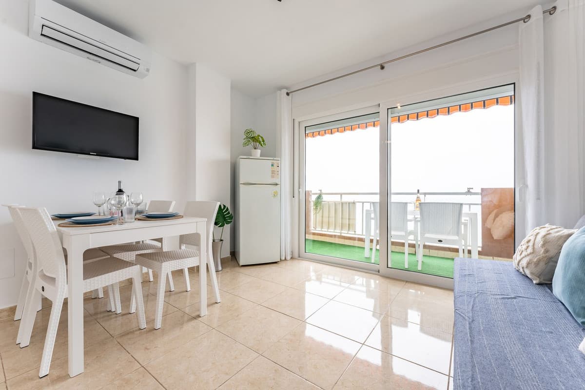 Middle Floor Apartment in Fuengirola — photo 10 of 10