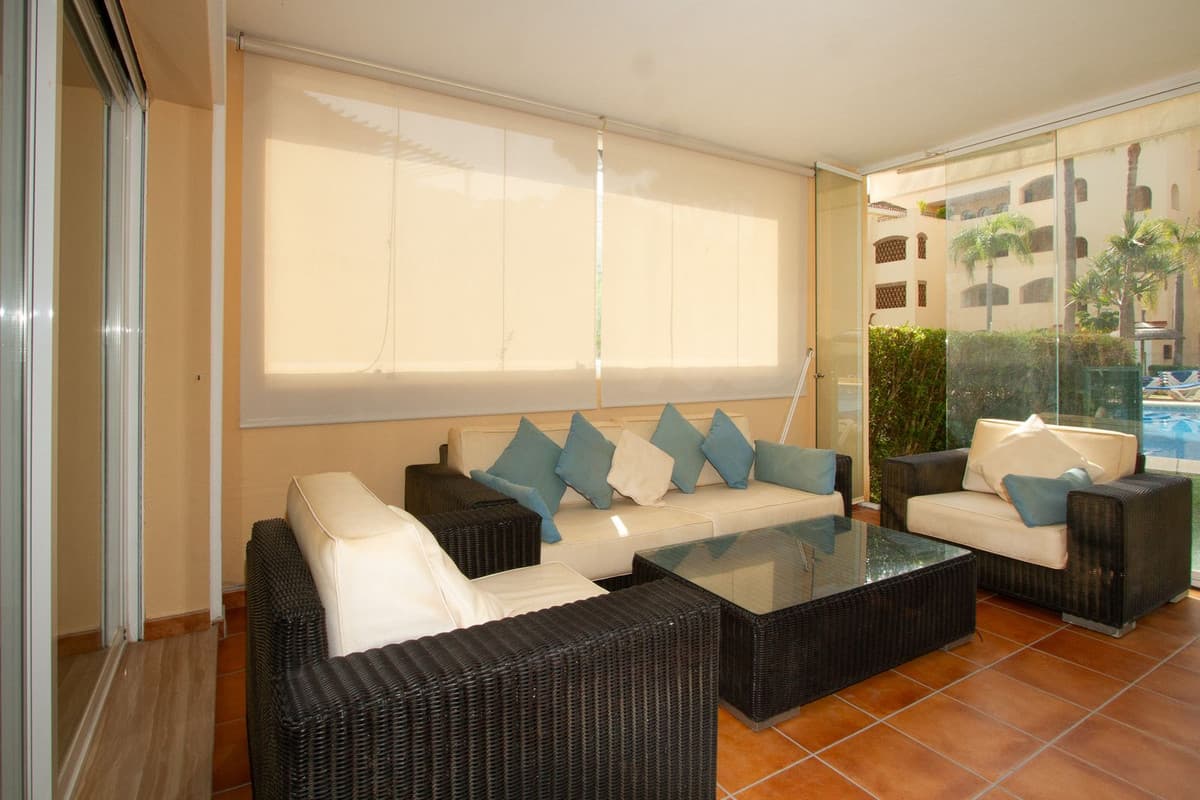 Ground Floor Apartment in Elviria — photo 9 of 10