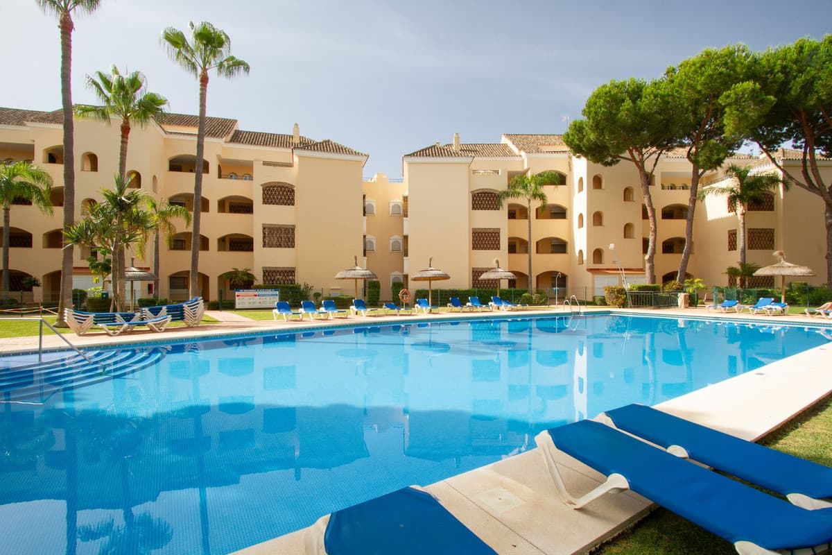 Ground Floor Apartment in Elviria — photo 10 of 10