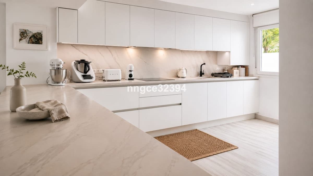 Townhouse in Casares Playa — photo 1 of 10