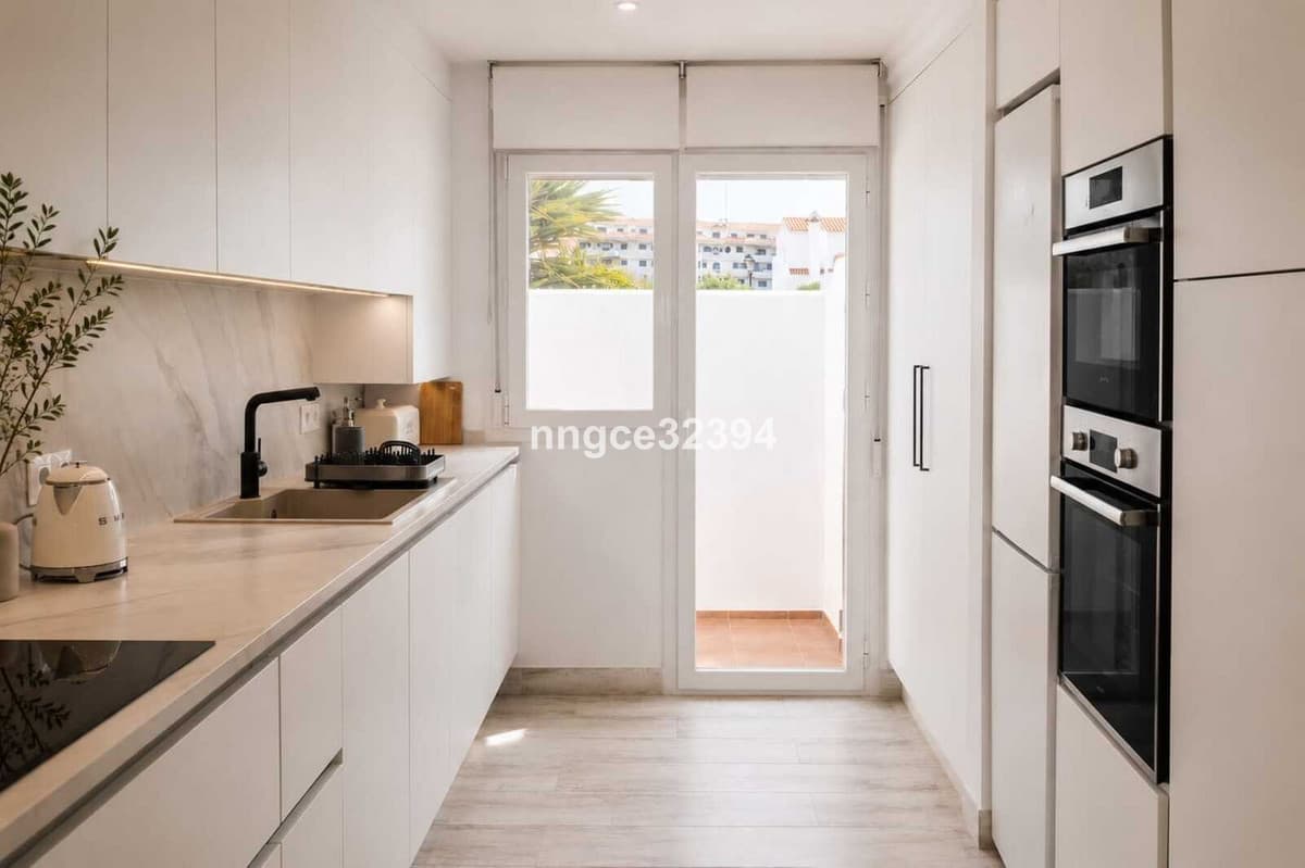 Townhouse in Casares Playa — photo 5 of 10