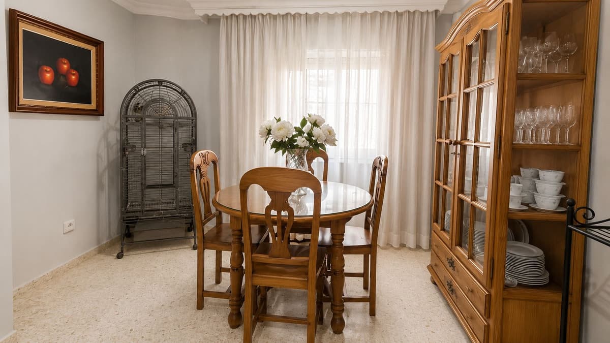 Townhouse in La Línea — photo 7 of 10