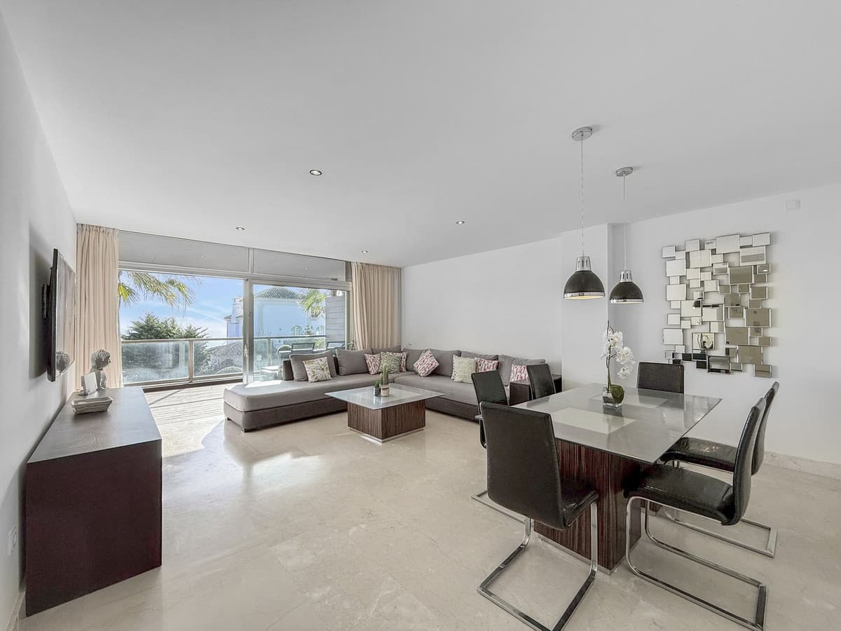 Ground Floor Apartment in Manilva — photo 3 of 10