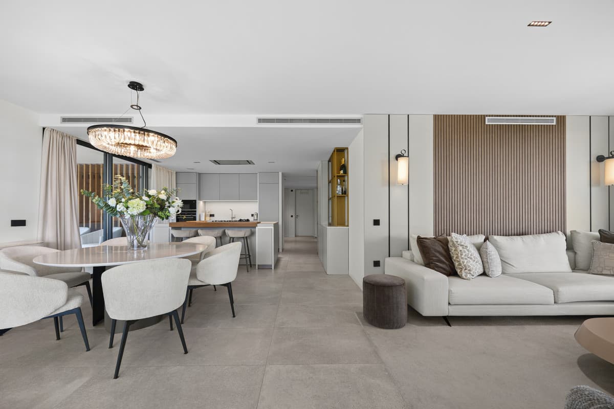 Middle Floor Apartment in Sotogrande — photo 5 of 10