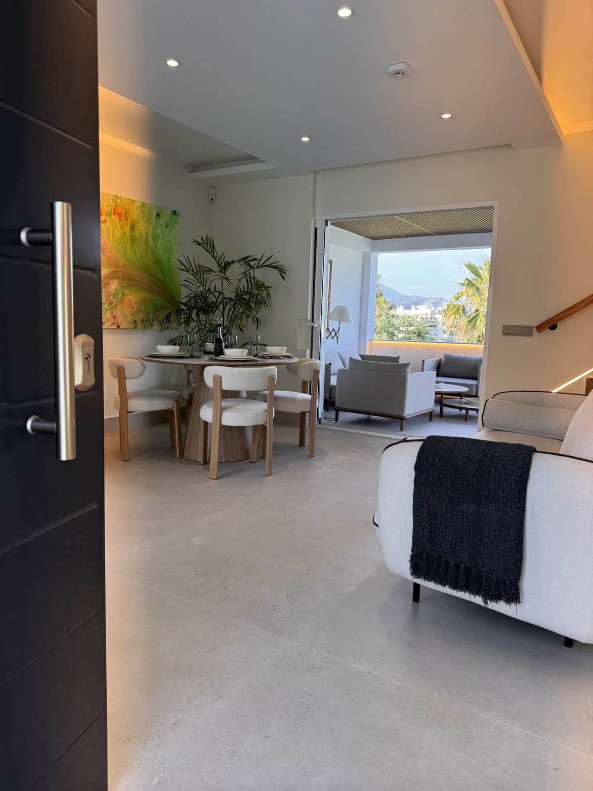 Semi-Detached House in Guadalmina Alta — photo 3 of 10