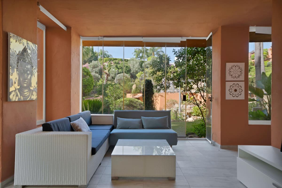Ground Floor Apartment in Marbella — photo 5 of 10