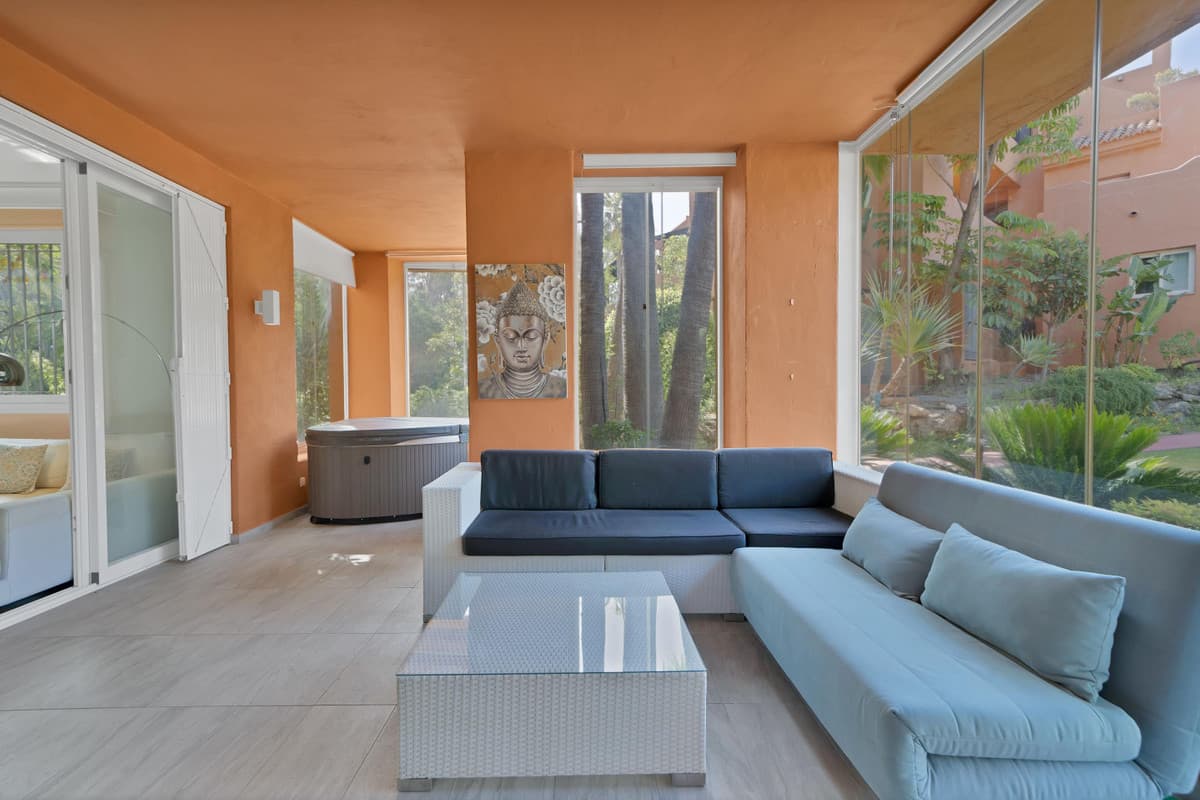Ground Floor Apartment in Marbella — photo 6 of 10