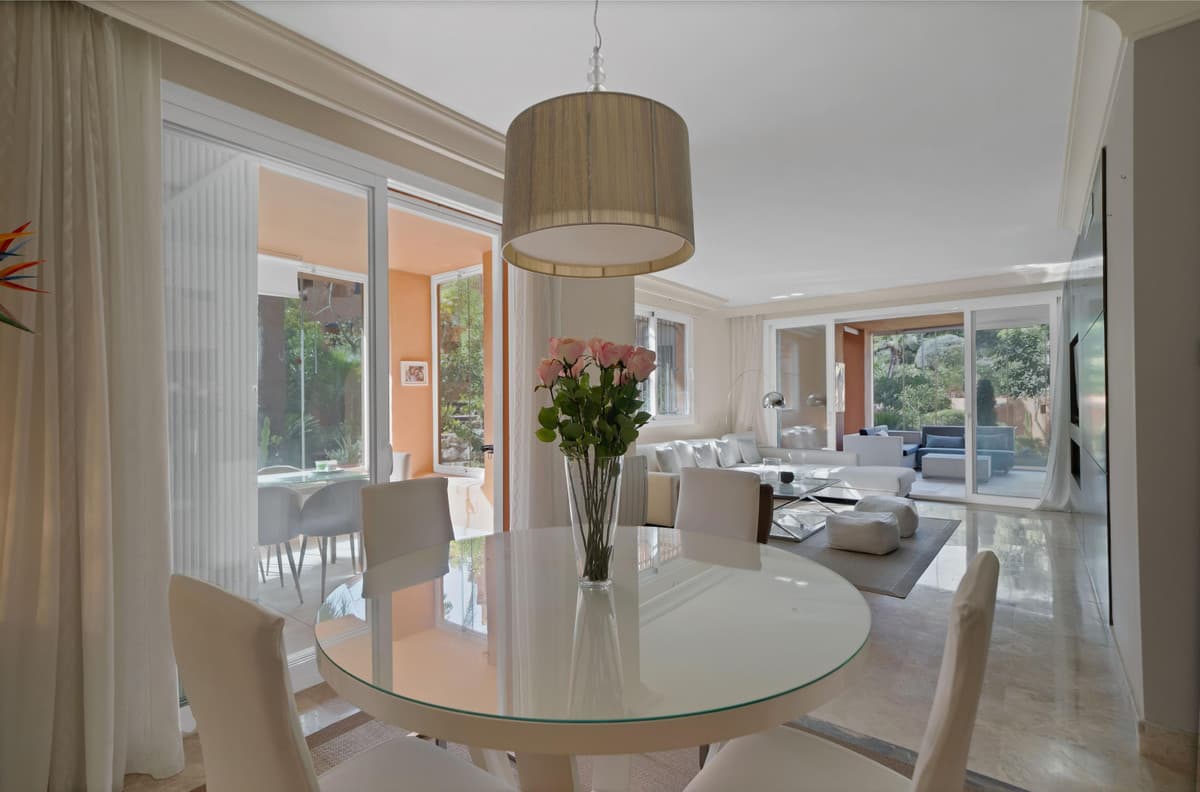 Ground Floor Apartment in Marbella — photo 8 of 10