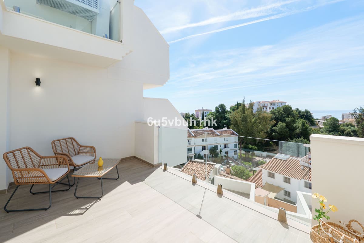 Townhouse in Torreblanca — photo 4 of 10