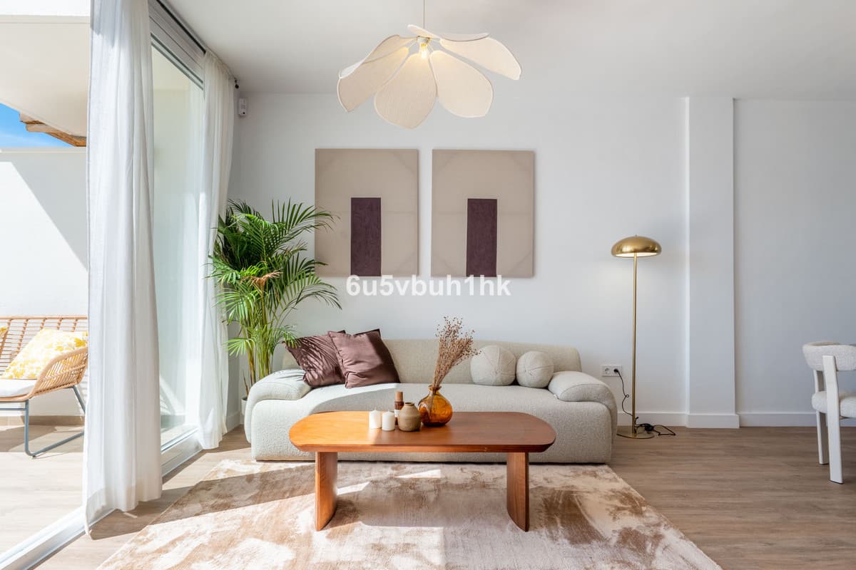 Townhouse in Torreblanca — photo 10 of 10
