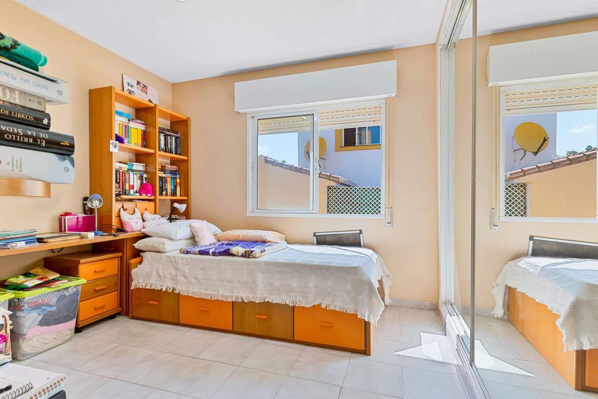 Semi-Detached House in Mijas — photo 7 of 10