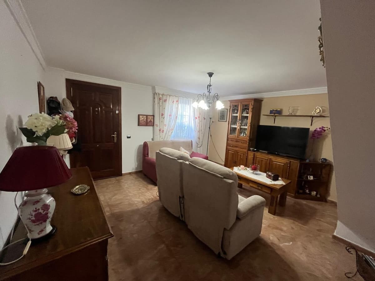 Townhouse in Estepona — photo 5 of 10