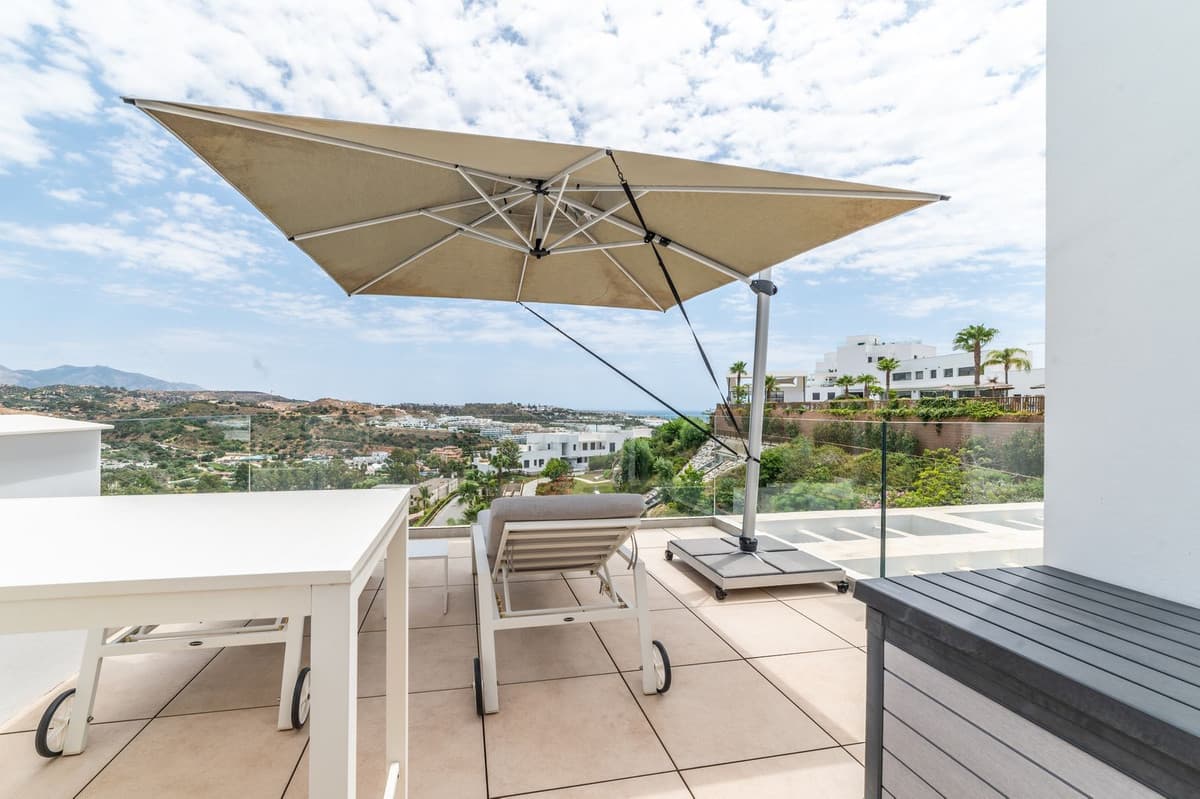 Middle Floor Apartment in La Cala de Mijas — photo 2 of 10