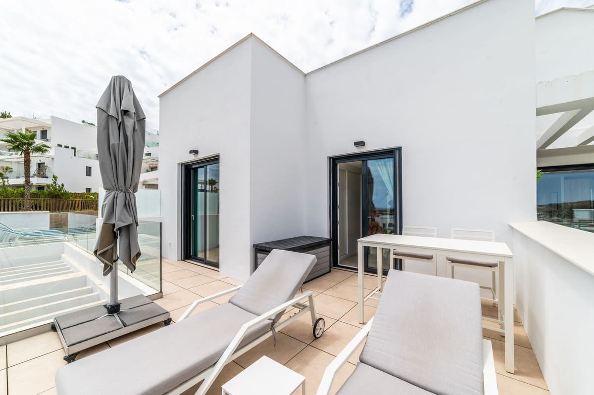 Middle Floor Apartment in La Cala de Mijas — photo 7 of 10