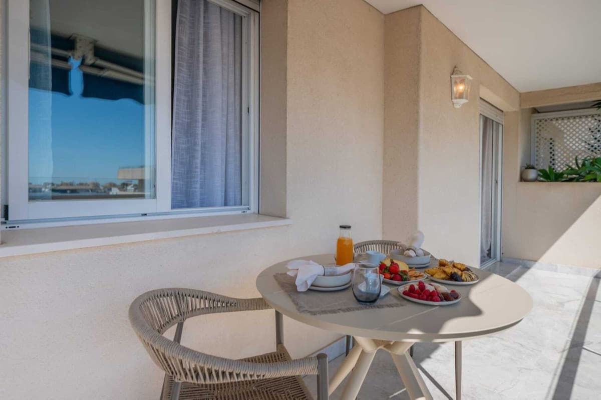 Top Floor Apartment in Puerto Banús — photo 2 of 10