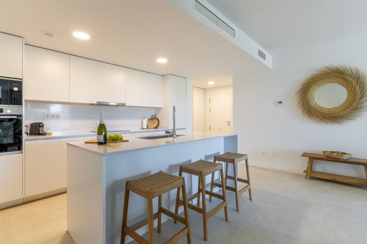Ground Floor Apartment in Estepona — photo 5 of 10