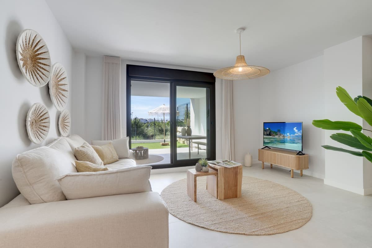 Ground Floor Apartment in Estepona — photo 7 of 10