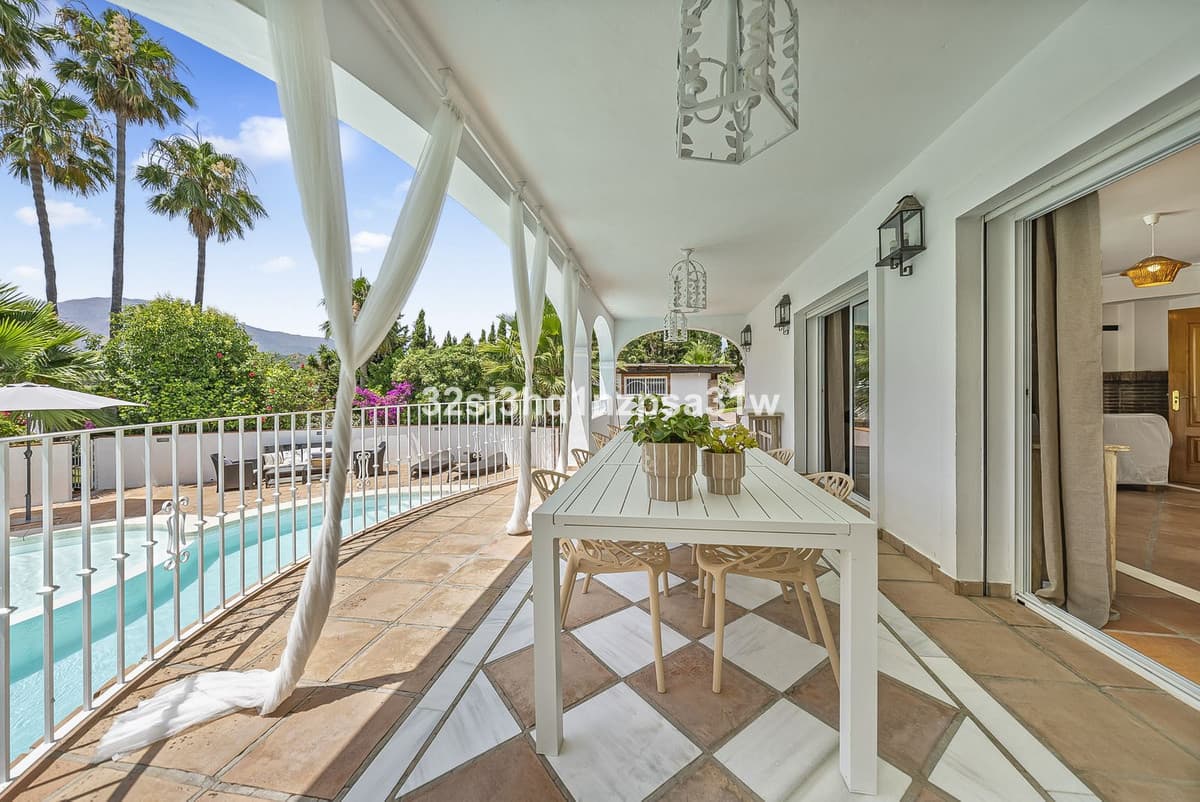 Detached Villa in Estepona — photo 9 of 10