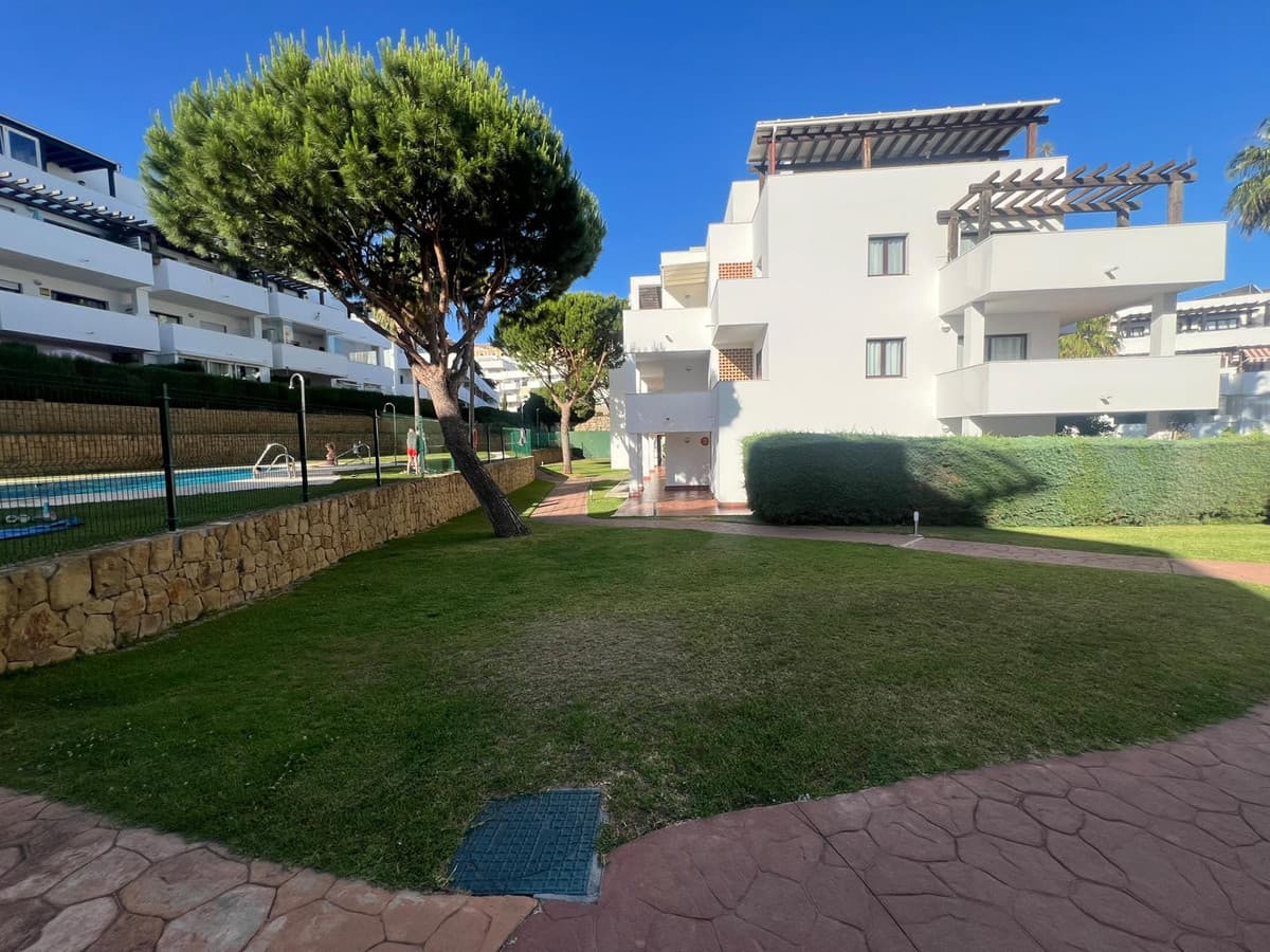 Ground Floor Apartment in Mijas Costa — photo 3 of 10