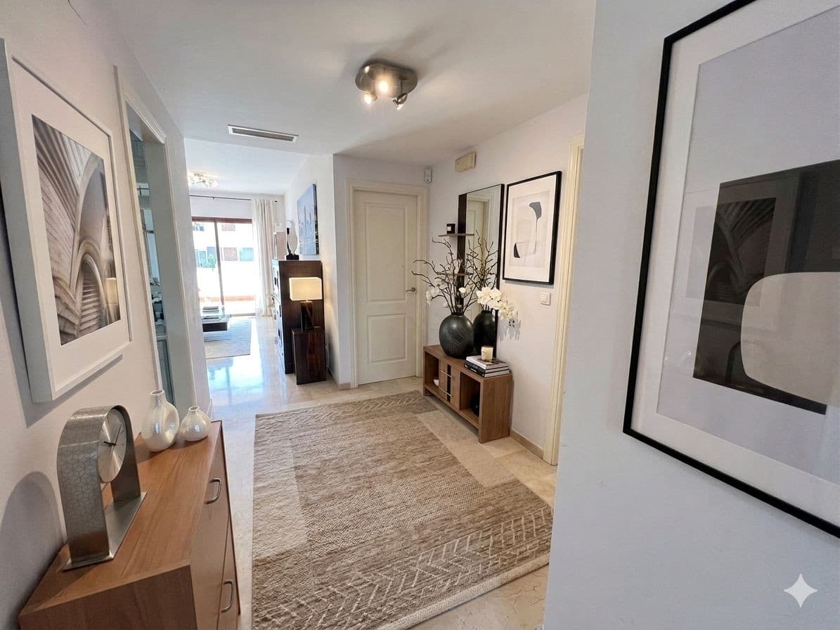 Ground Floor Apartment in Mijas Costa — photo 5 of 10