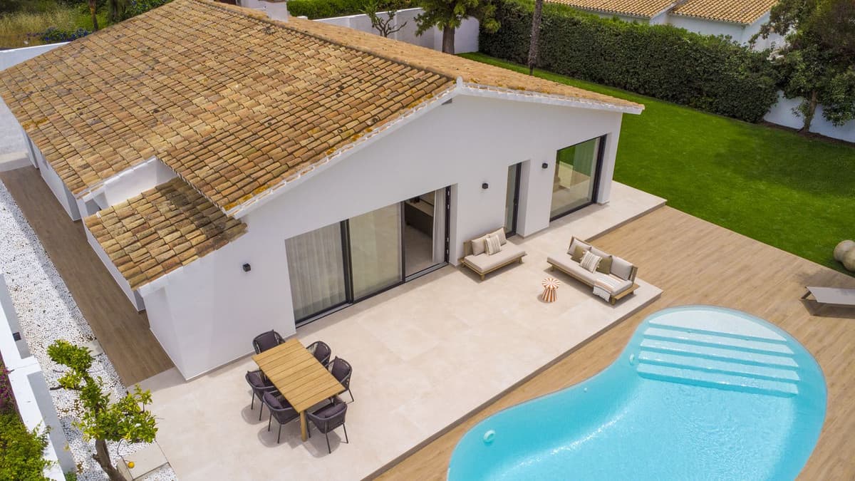 Detached Villa in Atalaya — photo 1 of 10