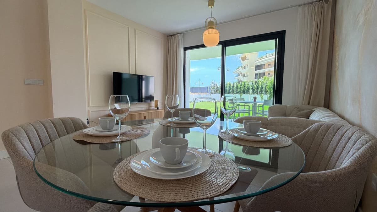 Ground Floor Apartment in Fuengirola — photo 3 of 10