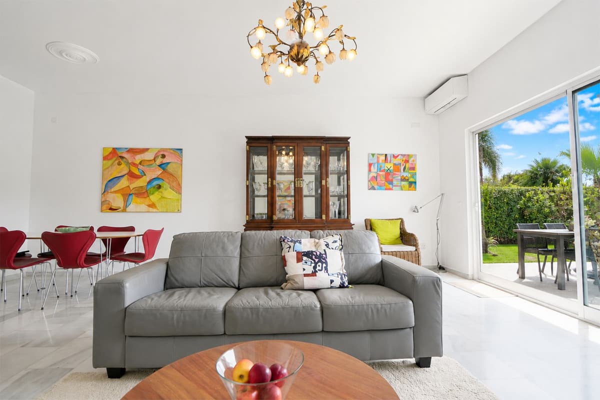 Townhouse in Cabopino — photo 2 of 10