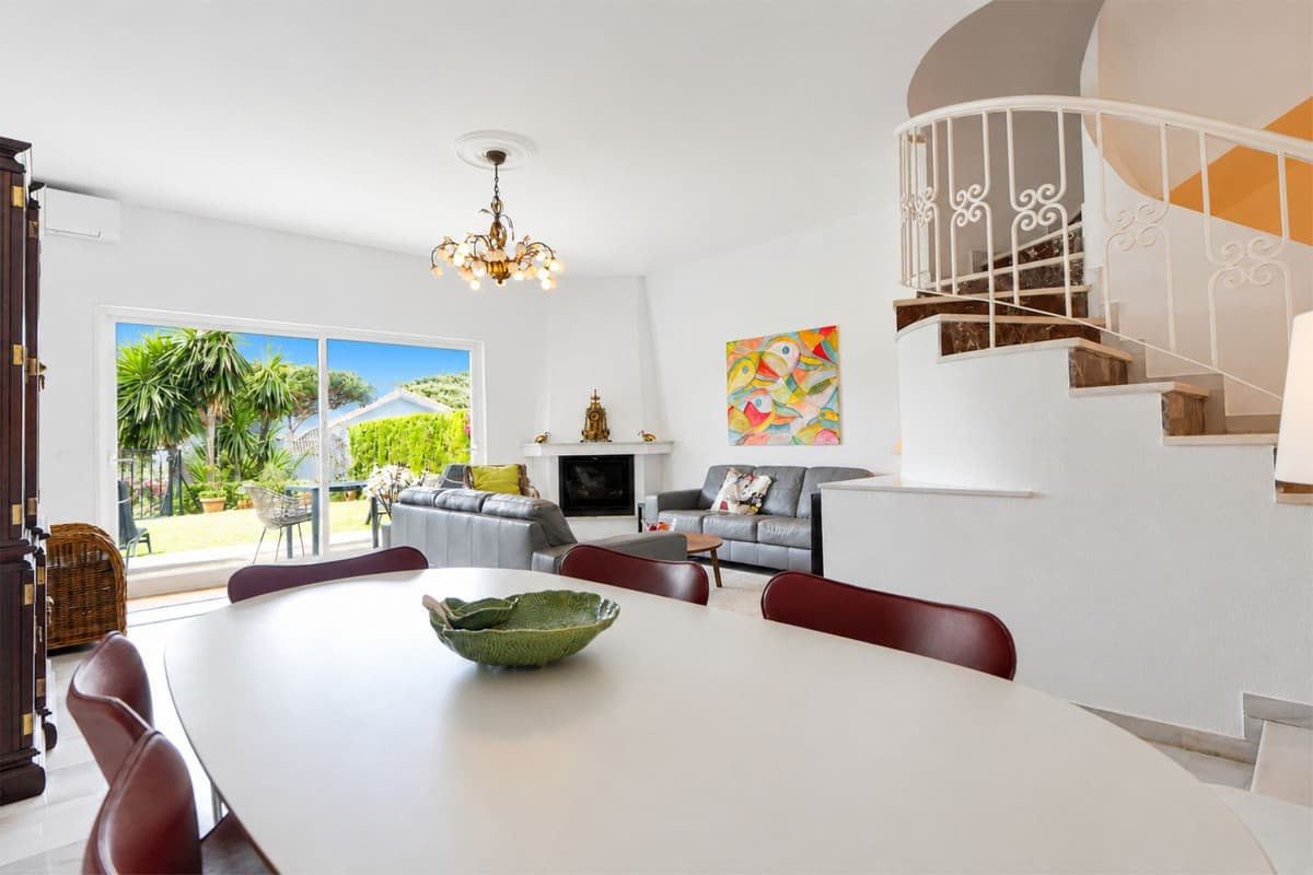 Townhouse in Cabopino — photo 3 of 10