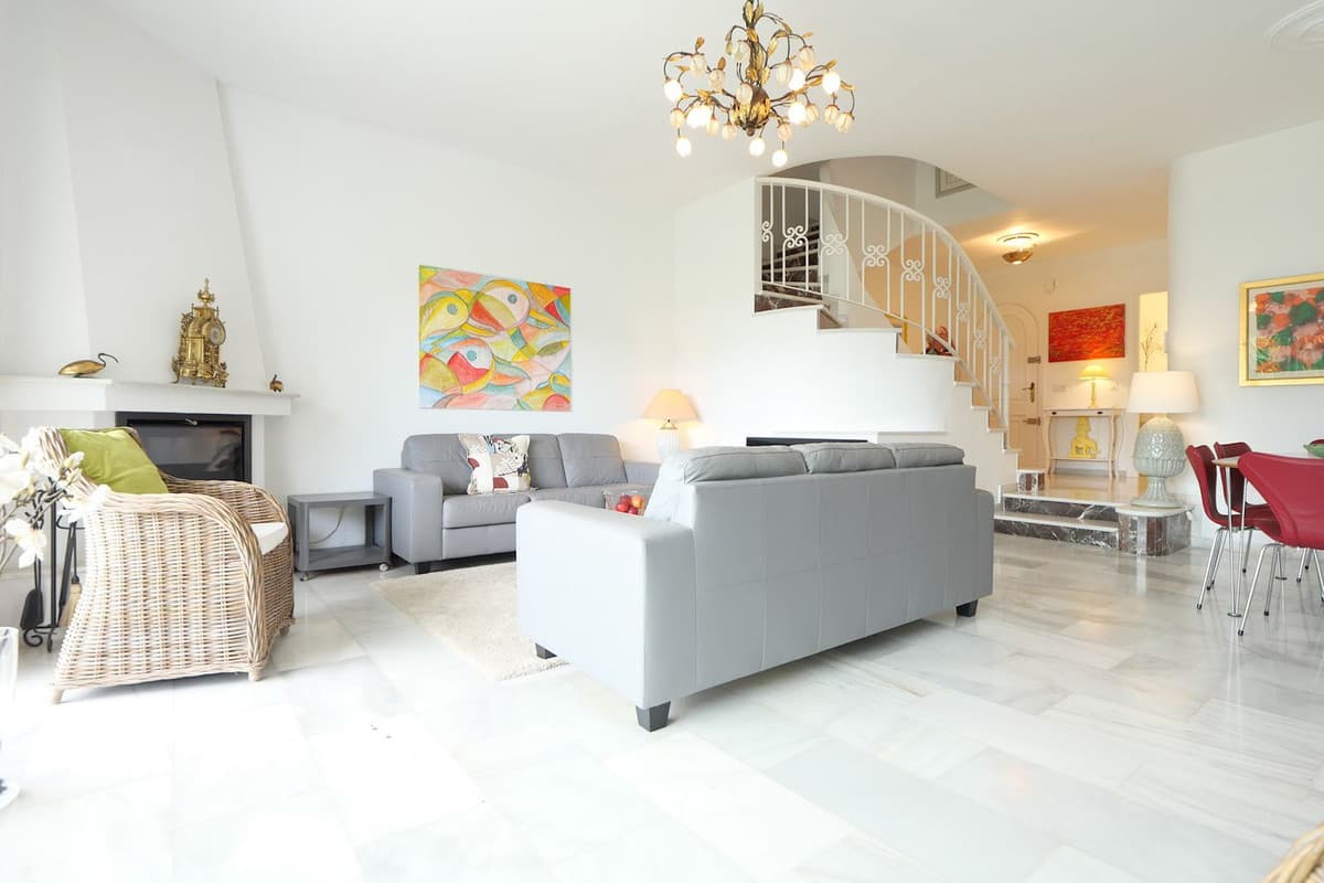 Townhouse in Cabopino — photo 4 of 10
