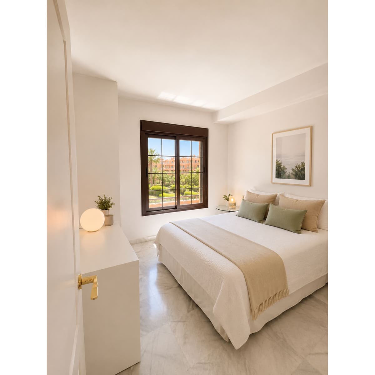 Penthouse Duplex in Estepona — photo 5 of 10
