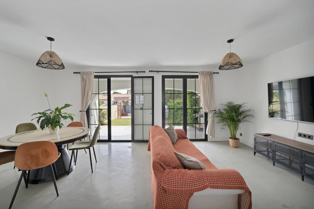 Townhouse in Estepona — photo 9 of 10
