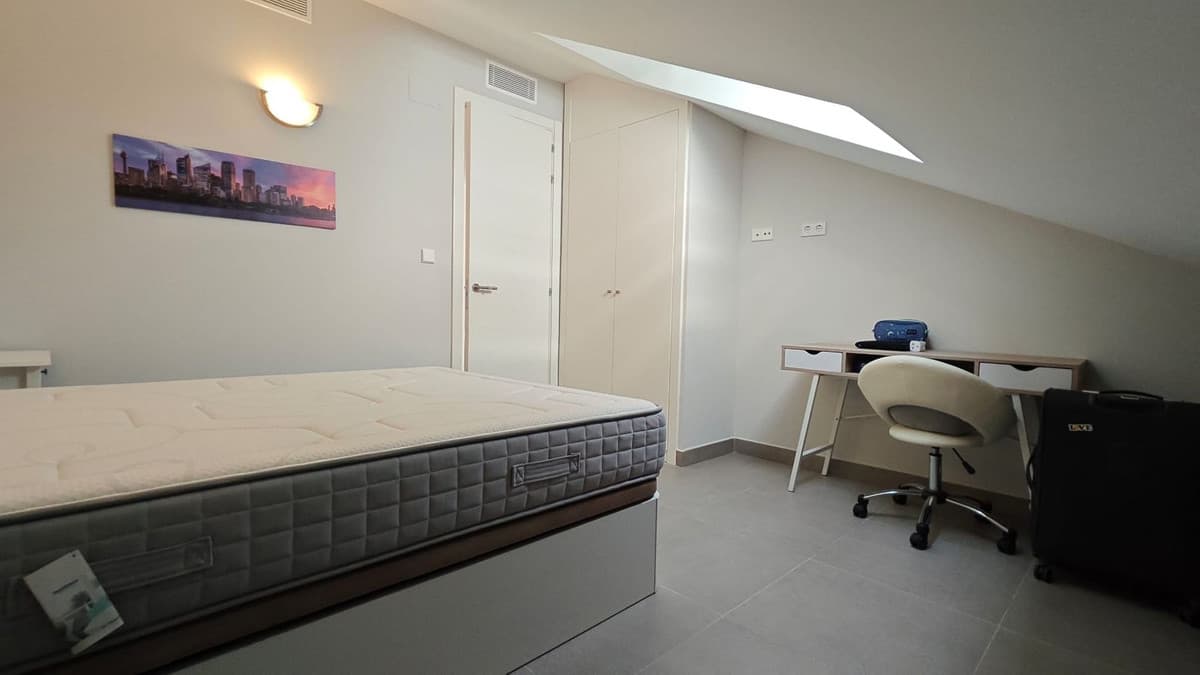 Duplex in Torreblanca — photo 10 of 17