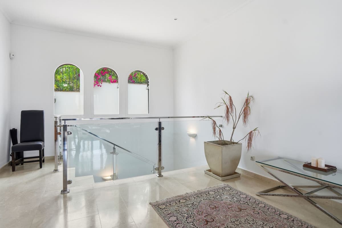 Detached Villa in Istán — photo 6 of 10