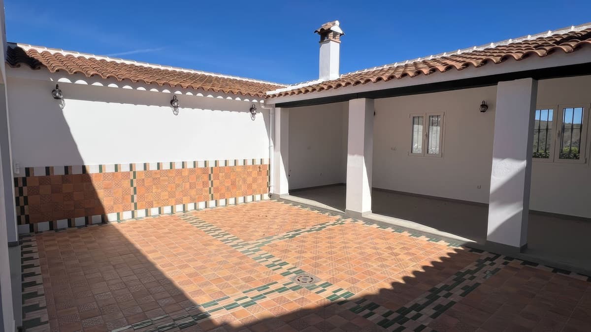 Cortijo in Casarabonela — photo 7 of 10