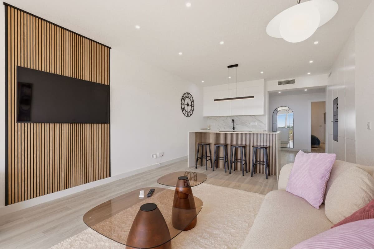 Ground Floor Apartment in La Quinta — photo 4 of 10