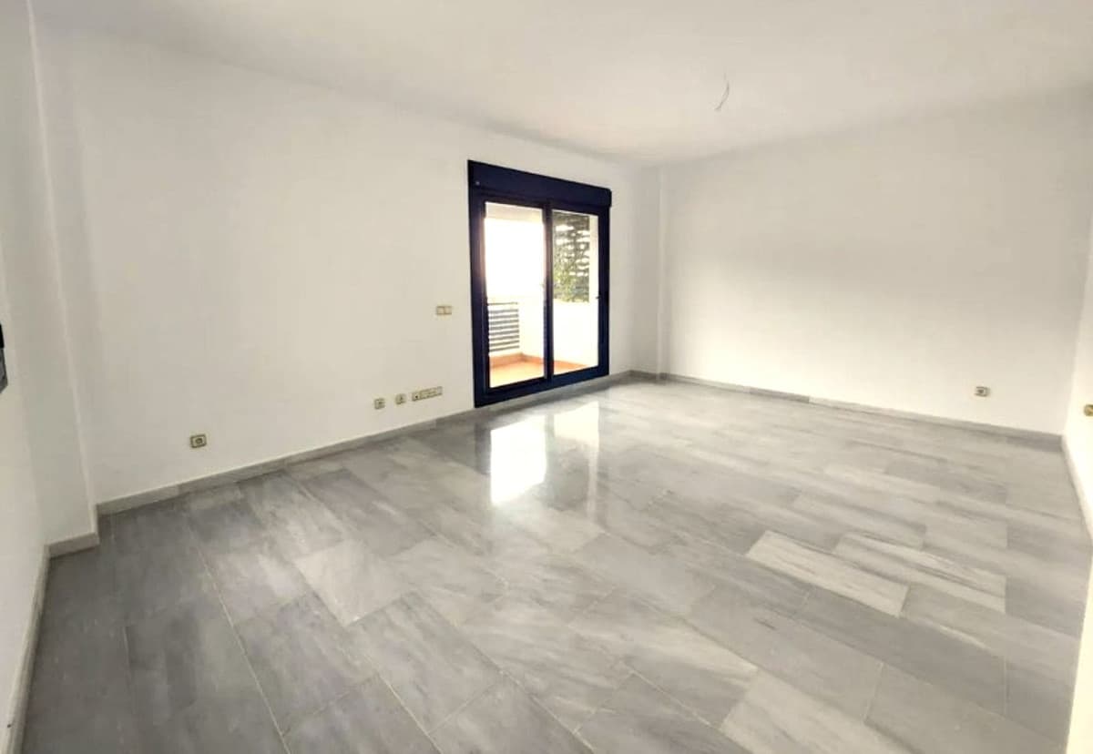 Penthouse Duplex in Estepona — photo 10 of 10