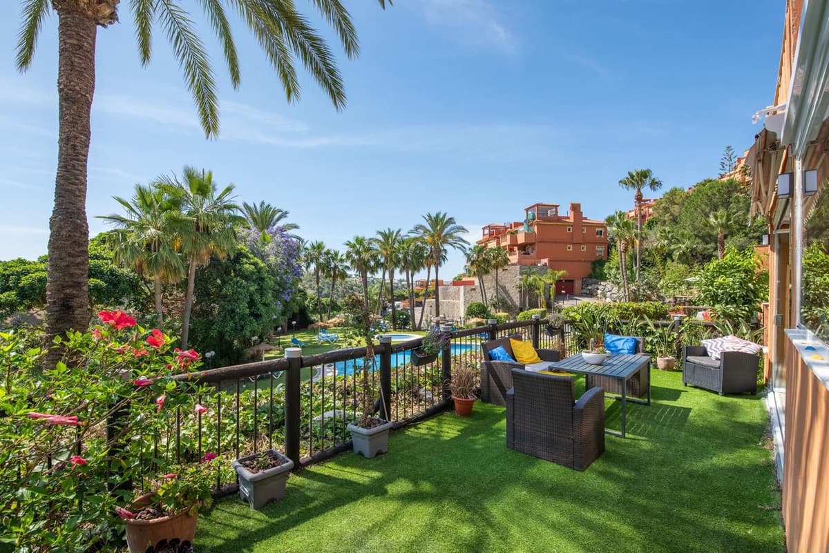 Ground Floor Apartment in Reserva de Marbella — photo 3 of 10