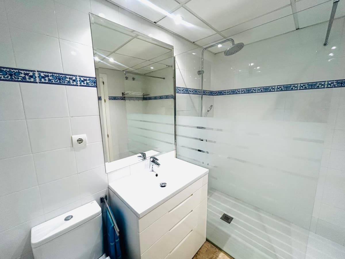 Middle Floor Apartment in San Pedro de Alcántara — photo 8 of 10