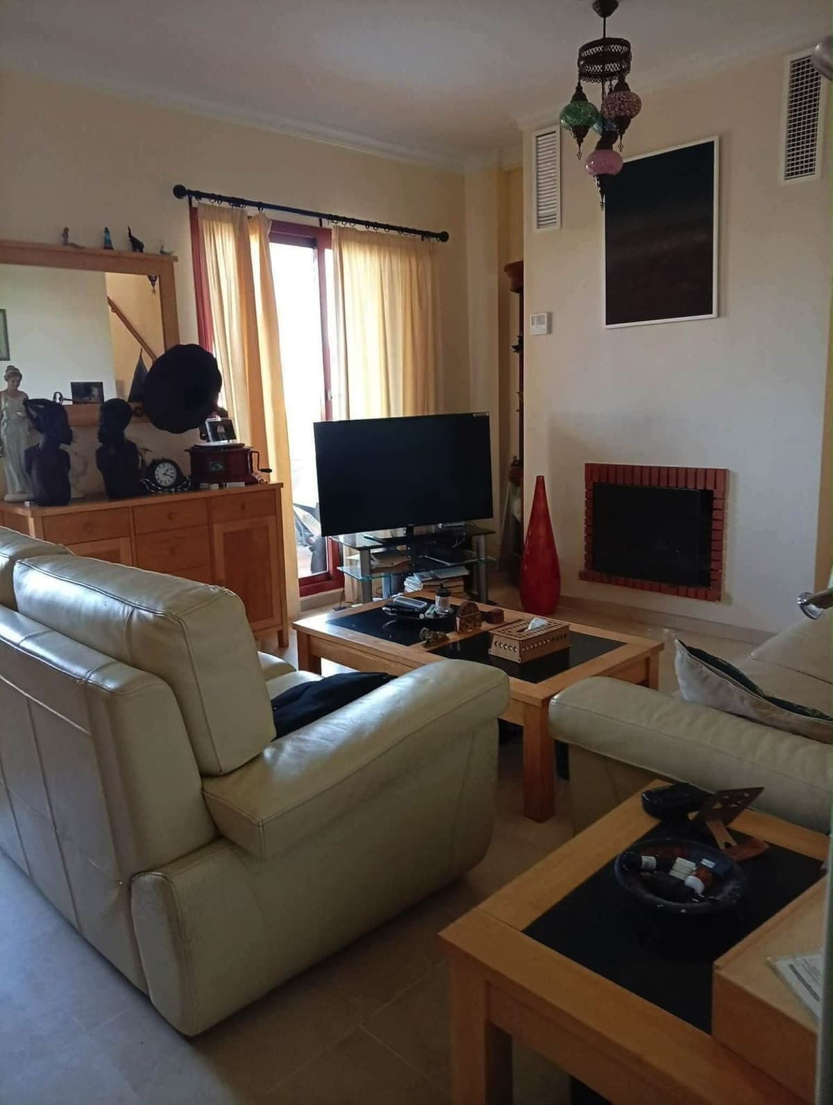 Semi-Detached House in La Duquesa — photo 2 of 10