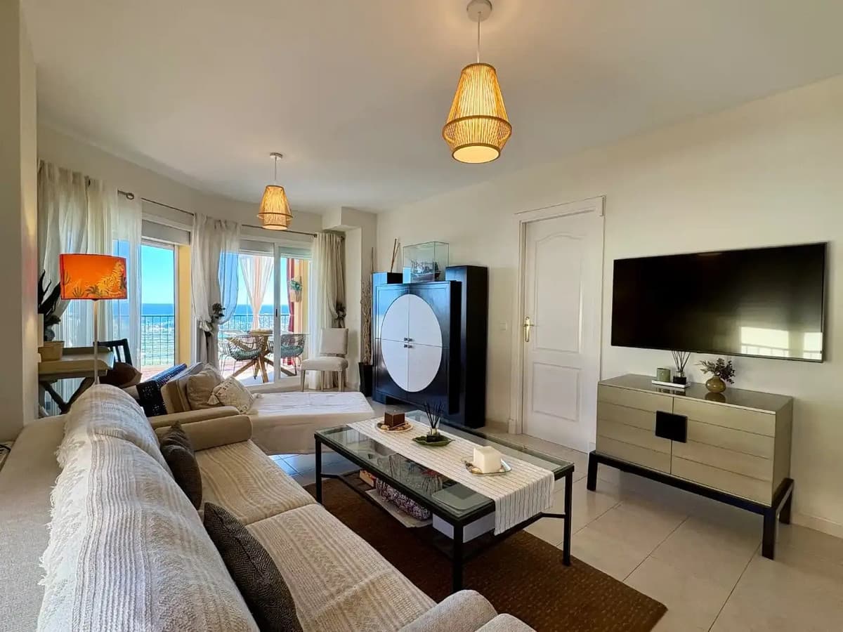 Middle Floor Apartment in Riviera del Sol — photo 2 of 10