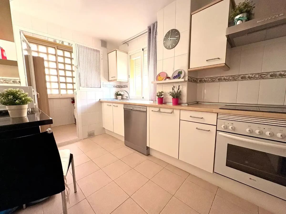 Middle Floor Apartment in Riviera del Sol — photo 5 of 10