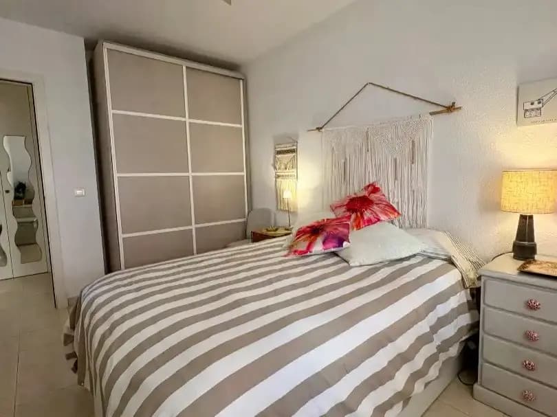 Middle Floor Apartment in Riviera del Sol — photo 8 of 10