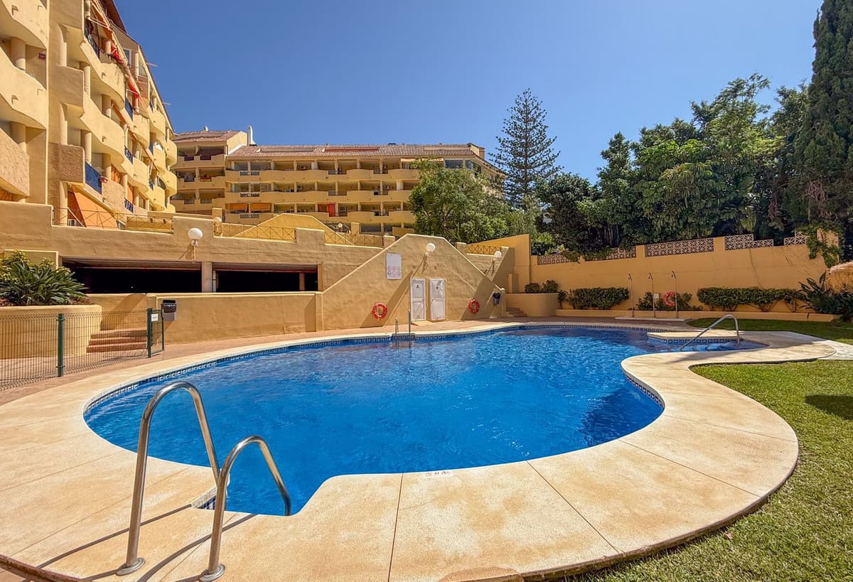 Penthouse in Torreblanca — photo 2 of 10