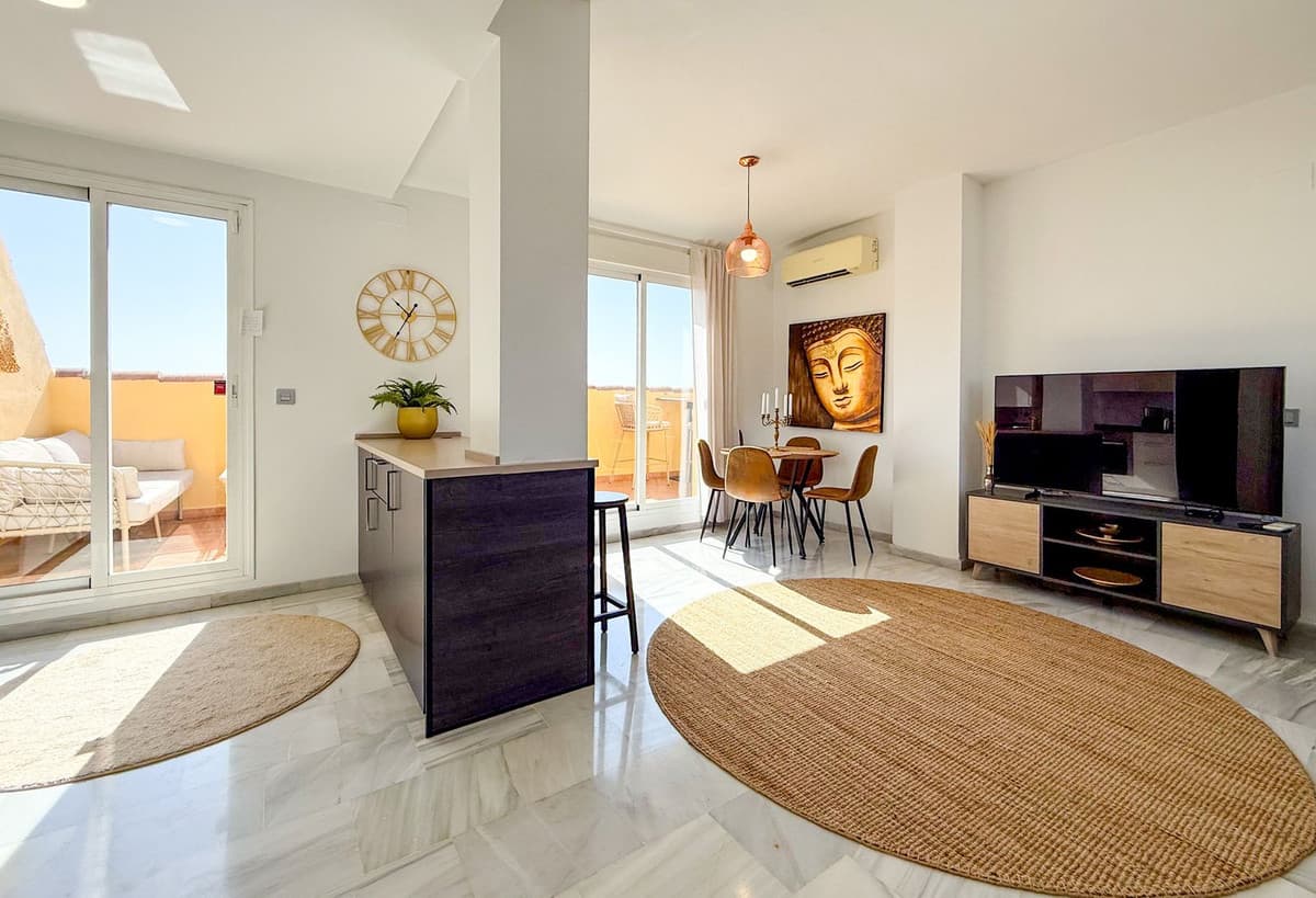 Penthouse in Torreblanca — photo 8 of 10