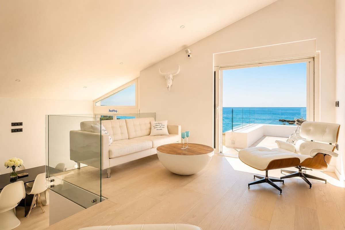 Semi-Detached House in Estepona — photo 3 of 10