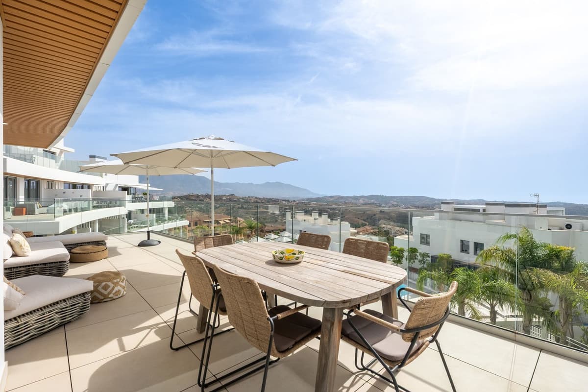 Top Floor Apartment in La Cala de Mijas — photo 1 of 10